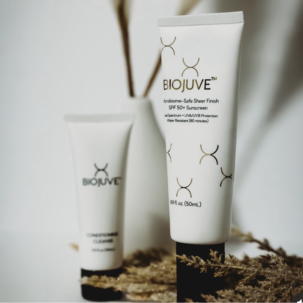 Biojuve Sheer Finish SPF 50+: Lightweight, Coral Reef-Friendly Sunscreen